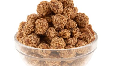 Φυστίκι αράπικο καραμελωμένο με σουσάμι