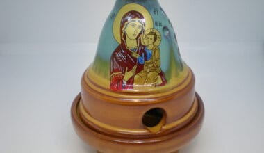 Καντήλι πήλινο κωνικό καφέ μικρό Παναγία 1 τεμ. (16902ΔΧ)