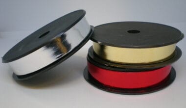 Κορδέλα διακοσμητική χρωματιστή μεταλλιζέ 19mm 46 μ.