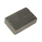 Σαπούνι μαύρο "Κατράμι" Λεσβιακή Γη με ελαιόλαδο & αιθέριο έλαιο δεντρολίβανου 100 γρ. - Image 2