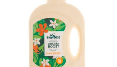 Μαλακτικό υγρό πλυντηρίου ρούχων Endless Aroma Boost Secret Garden 2.000ml
