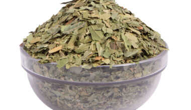 Neem τριμμένα φύλλα